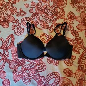 Victoria's Secret sexy illusion push up 🖤